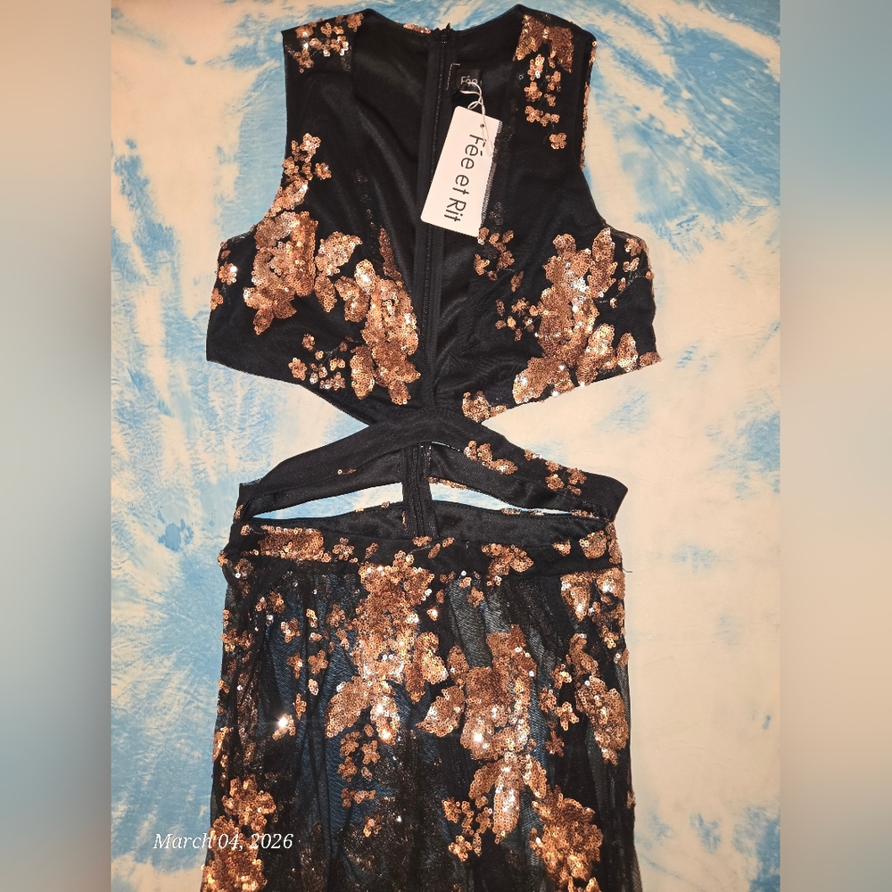 Black & Rose Gold Sequin Two-Piece Evening Dress - Picture 2 of 5